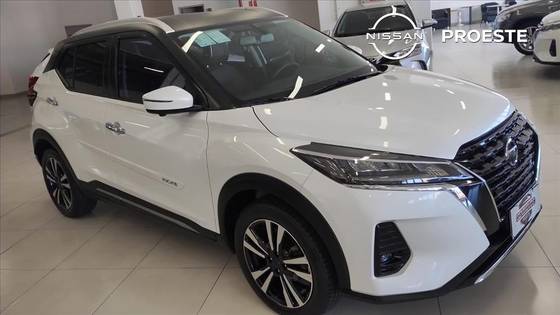 NISSAN KICKS 1.6 16V FLEXSTART ADVANCE XTRONIC NISSAN KICKS 1.6 16V FLEXSTART ADVANCE XTRONIC